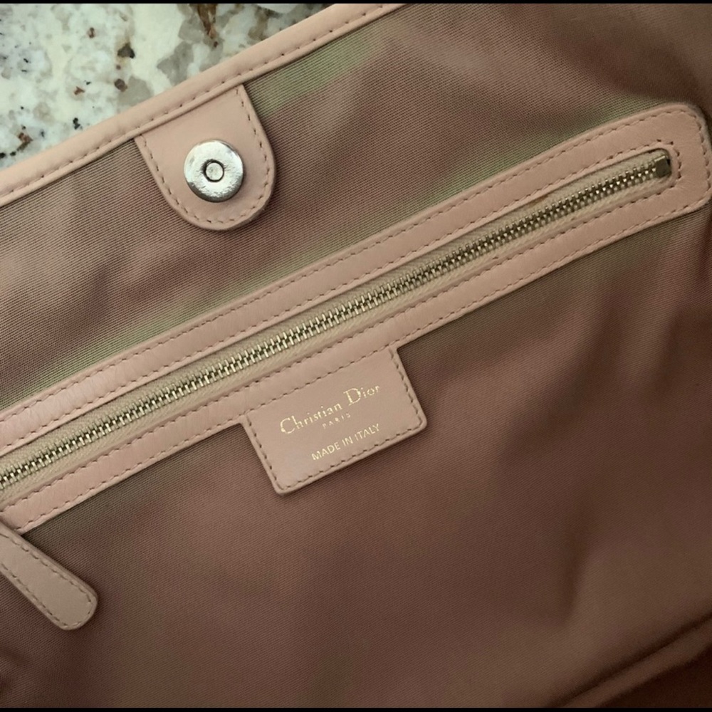 CHRISTIAN DIOR CANNAGE QUILTED TOTE BAG - Picture 10 of 13